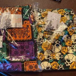 Set of 2 Lularoe Halloween print leggings